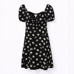 🌼 NWT! BP Black Daisies Dress